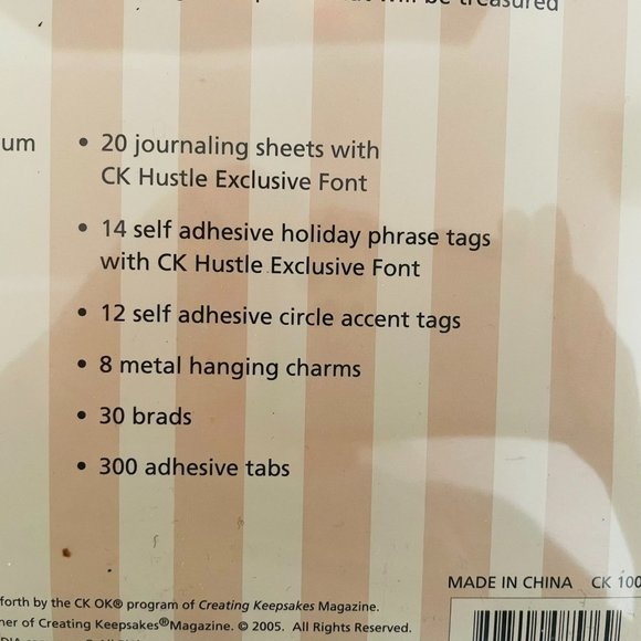 Creating Keepsakes Christmas Scrapbook Kit New Red Green White Gold - Picture 11 of 16